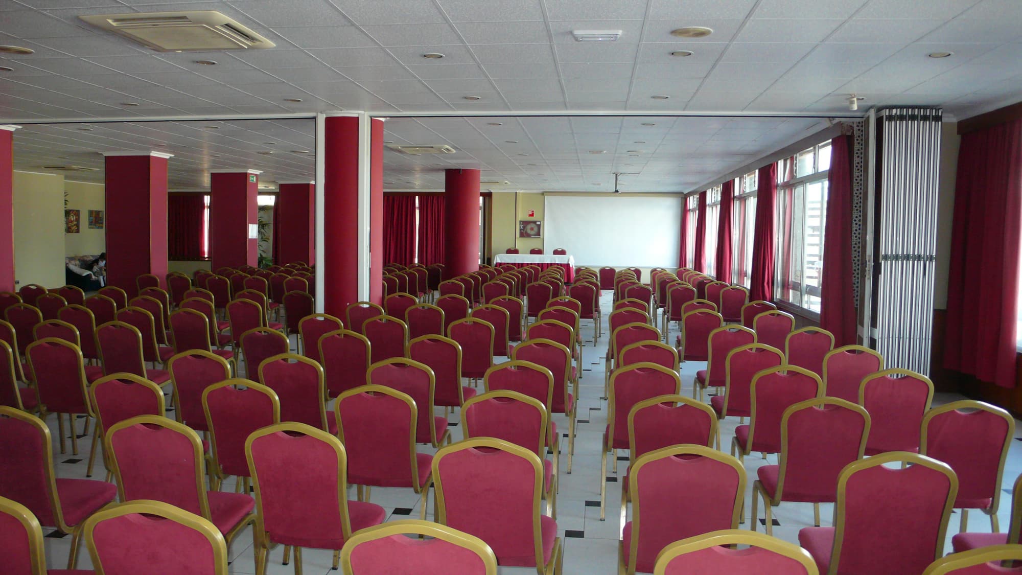 Bahia de Vigo, Conferences