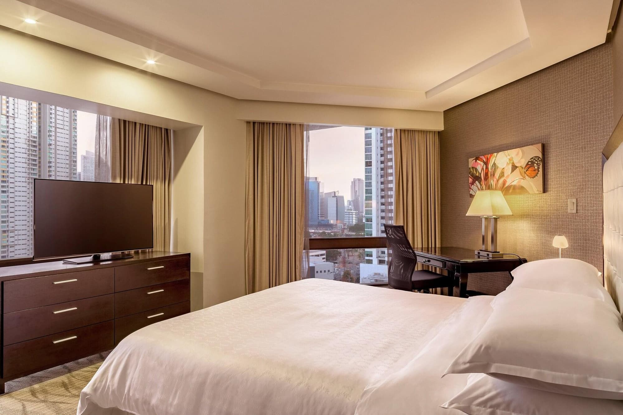 Sheraton Grand Panama, Room