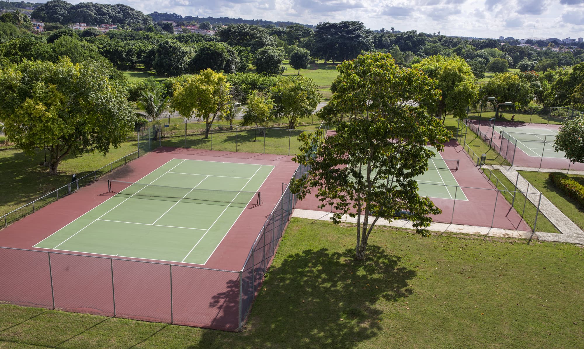 Starfish Montehabana, Sports and Entertainment