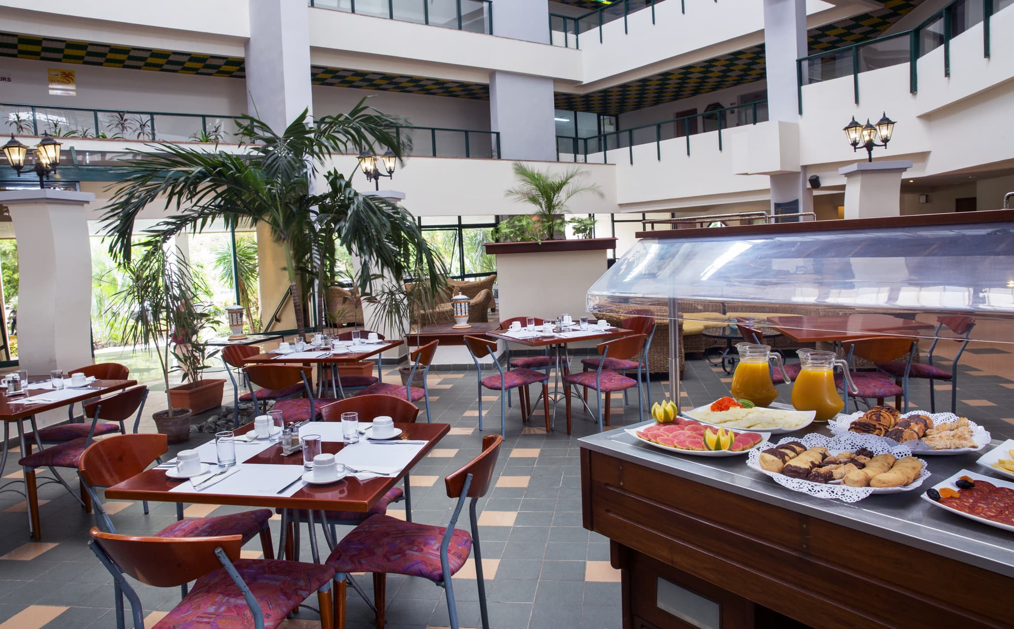 Starfish Montehabana, Restaurant