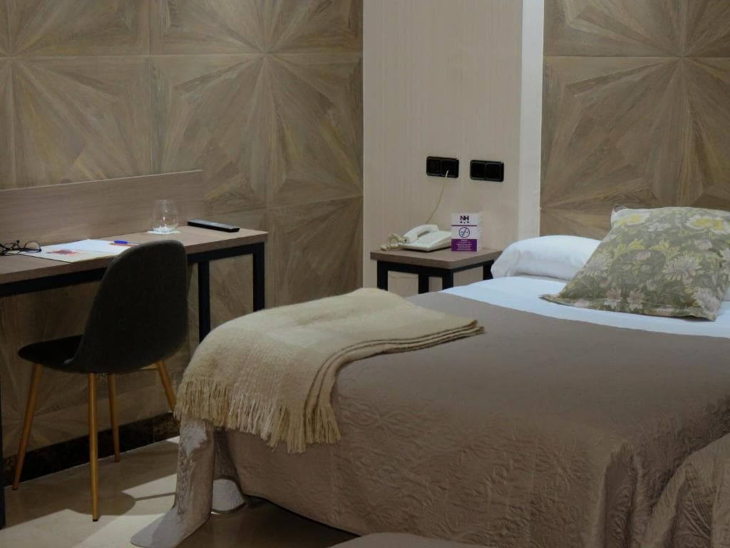 Ciudad De Fuenlabrada, Room