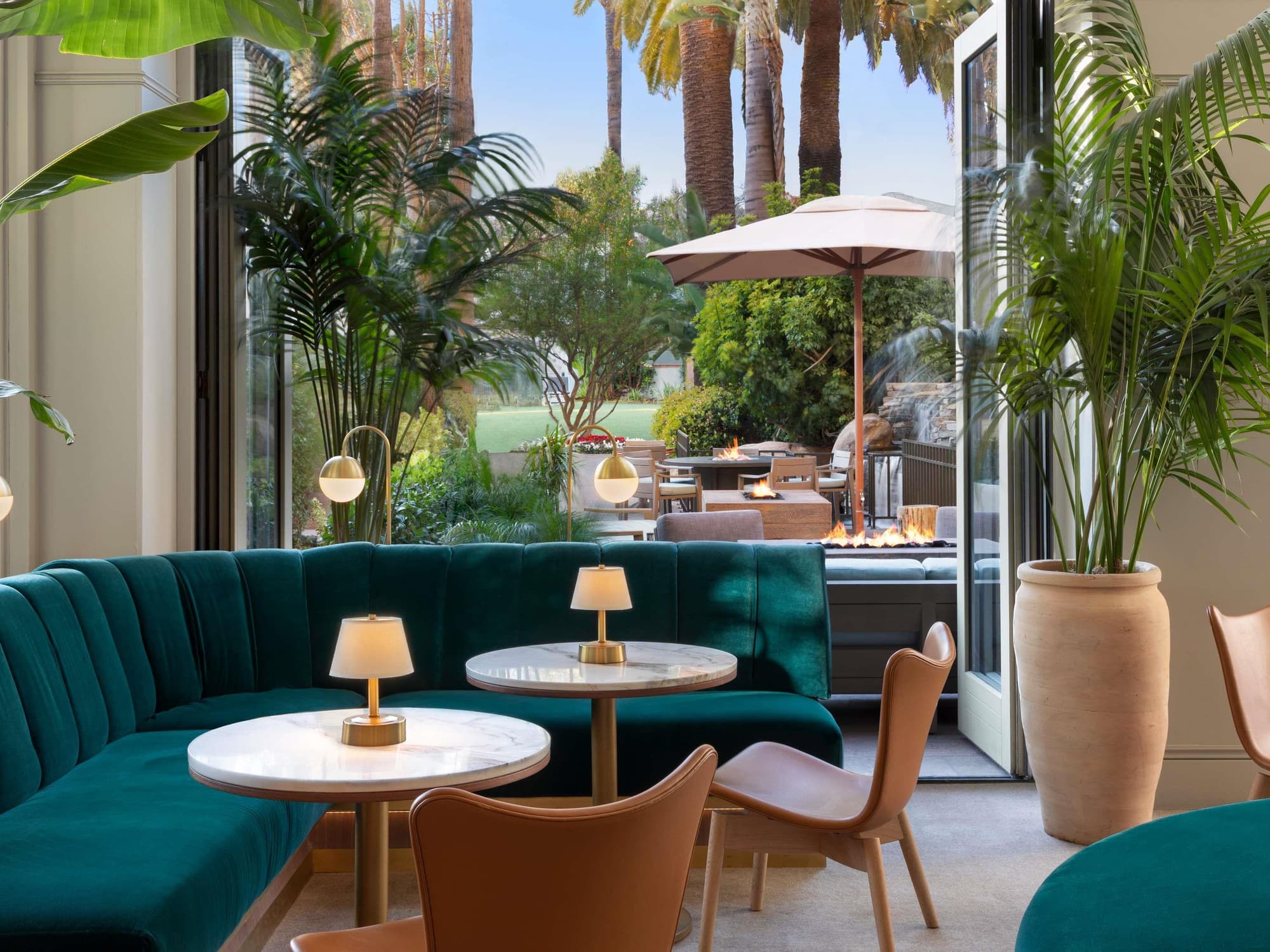 Fairmont Miramar Hotel & Bungalows, Bar