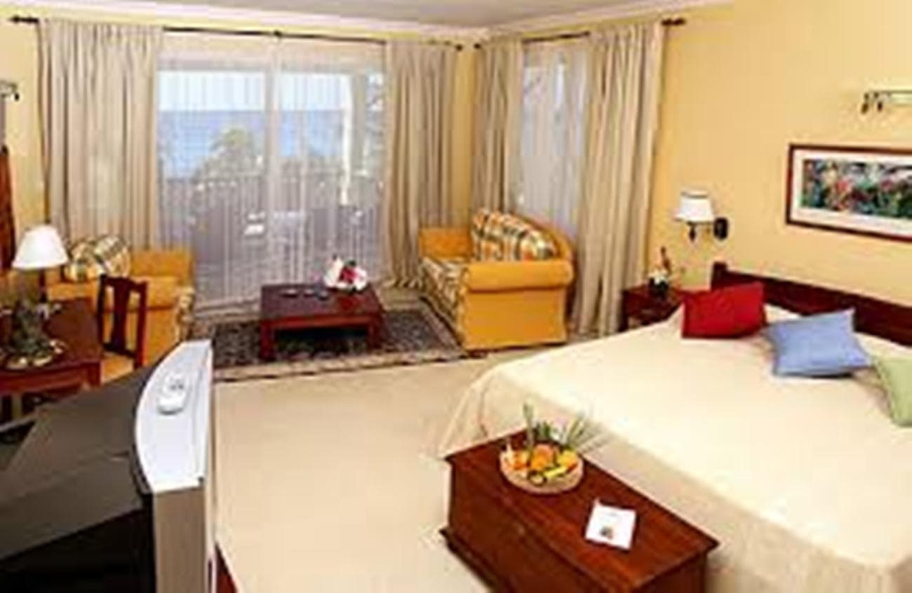 Hibiscus Beach Hotel Kalutara, Room