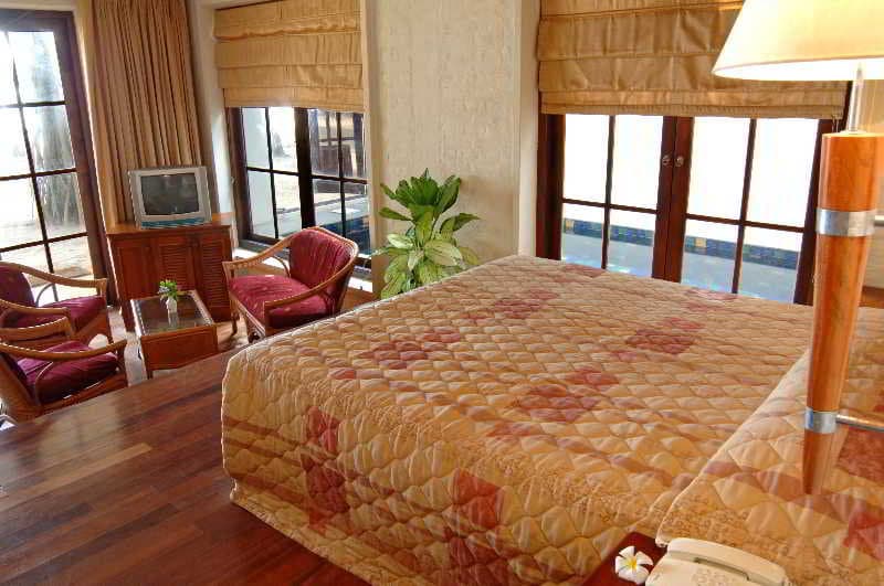 Hibiscus Beach Hotel Kalutara, Room