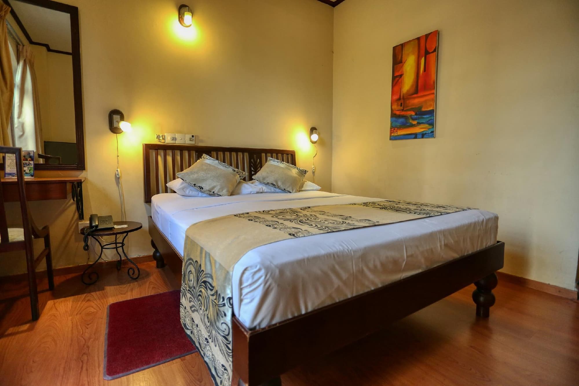 Colombo City Hotel, Room