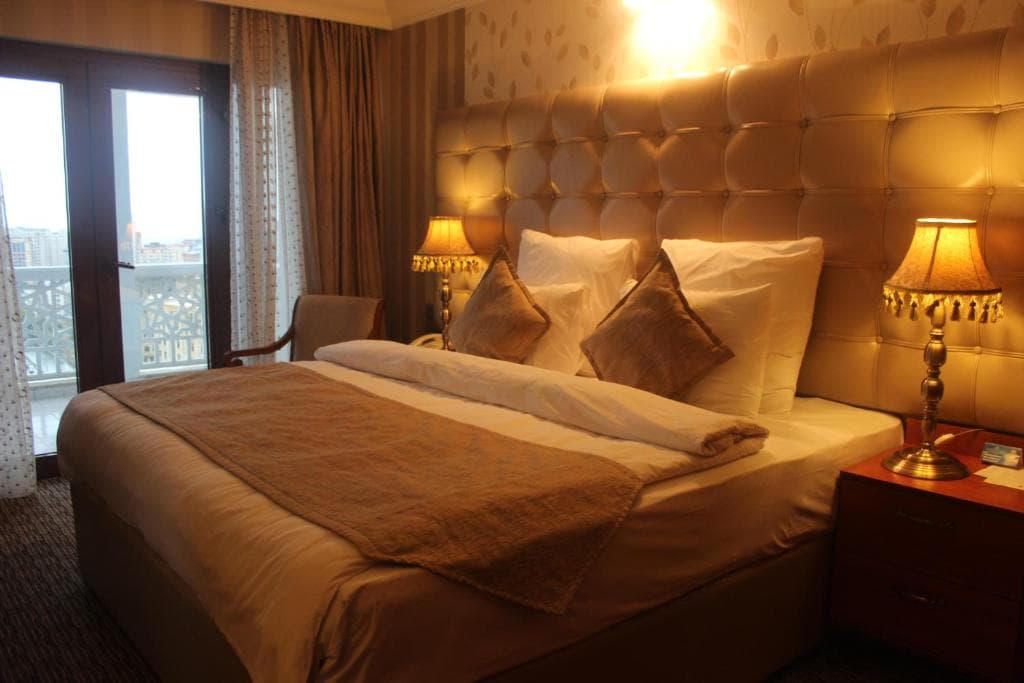 Grand Hotel Europe, Room