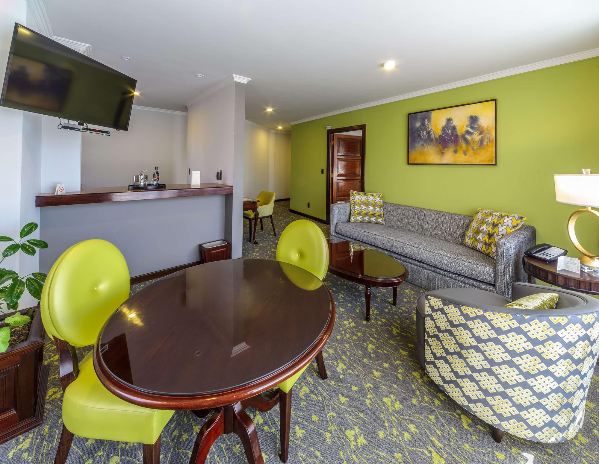 Ritz Apart Hotel, Room