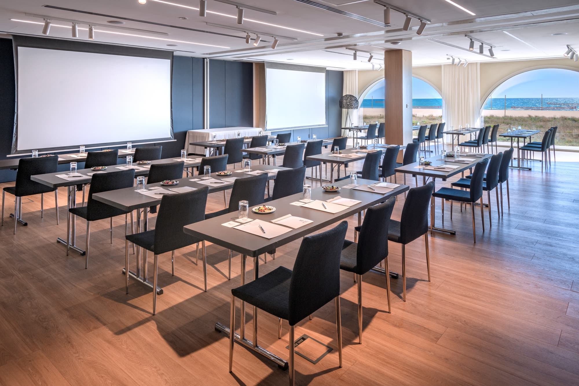 Playafels, Conferences