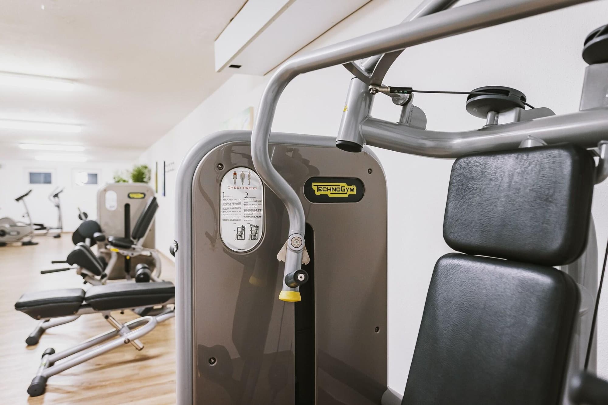 Hotel Toni, Sports and Entertainment