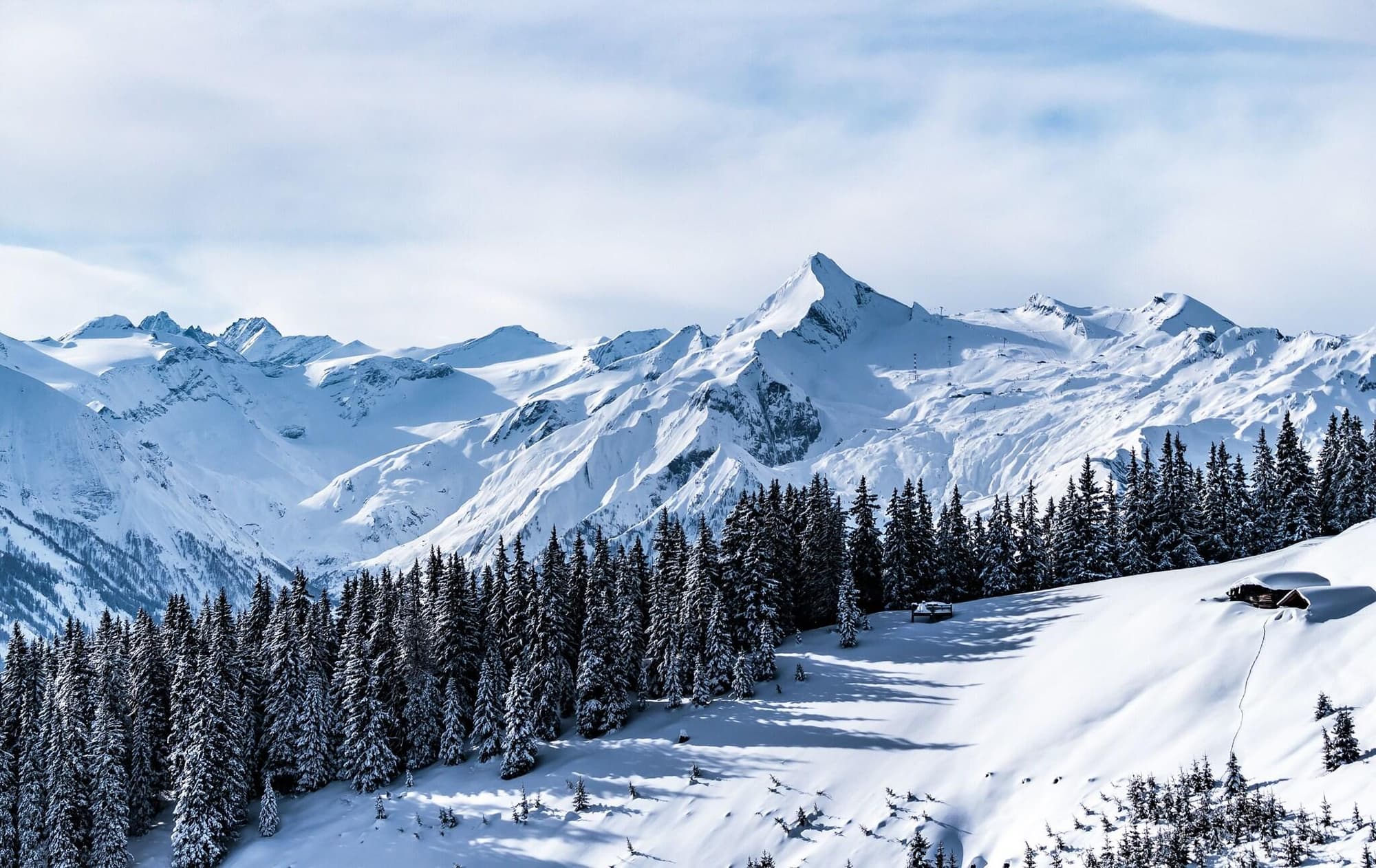 Hotel Toni, Sports and Entertainment