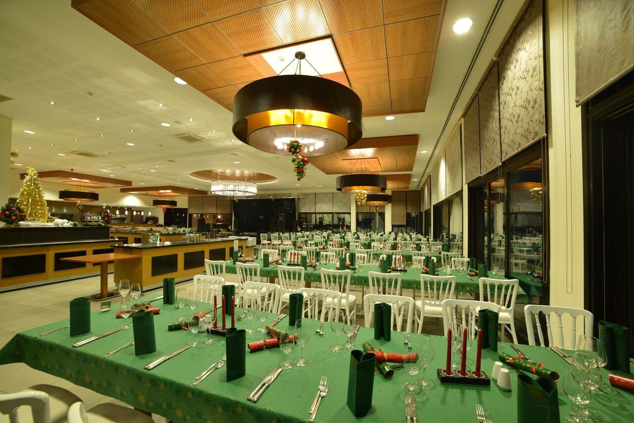 Korineum Golf Resort, Restaurant
