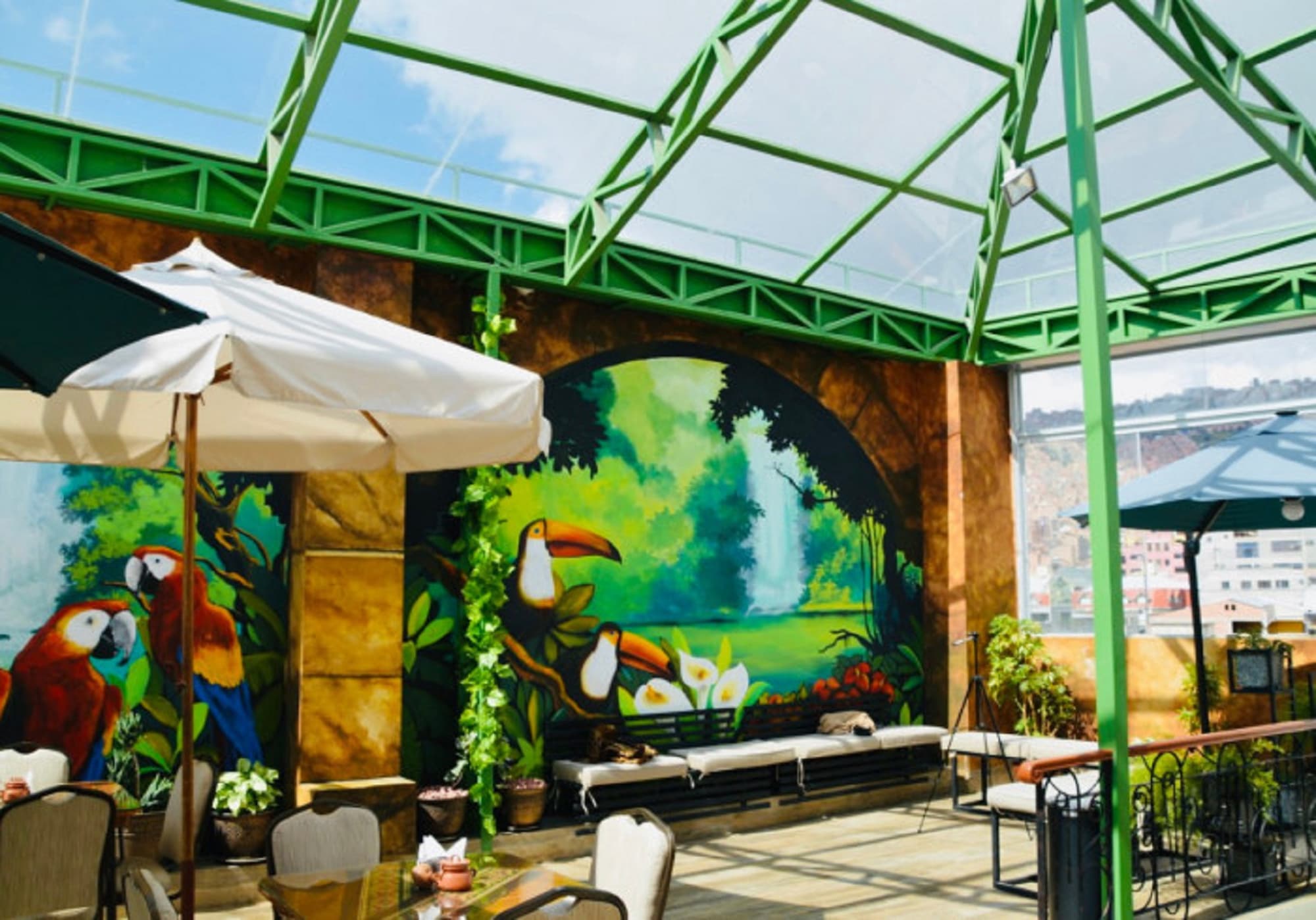 Las Brisas, General view