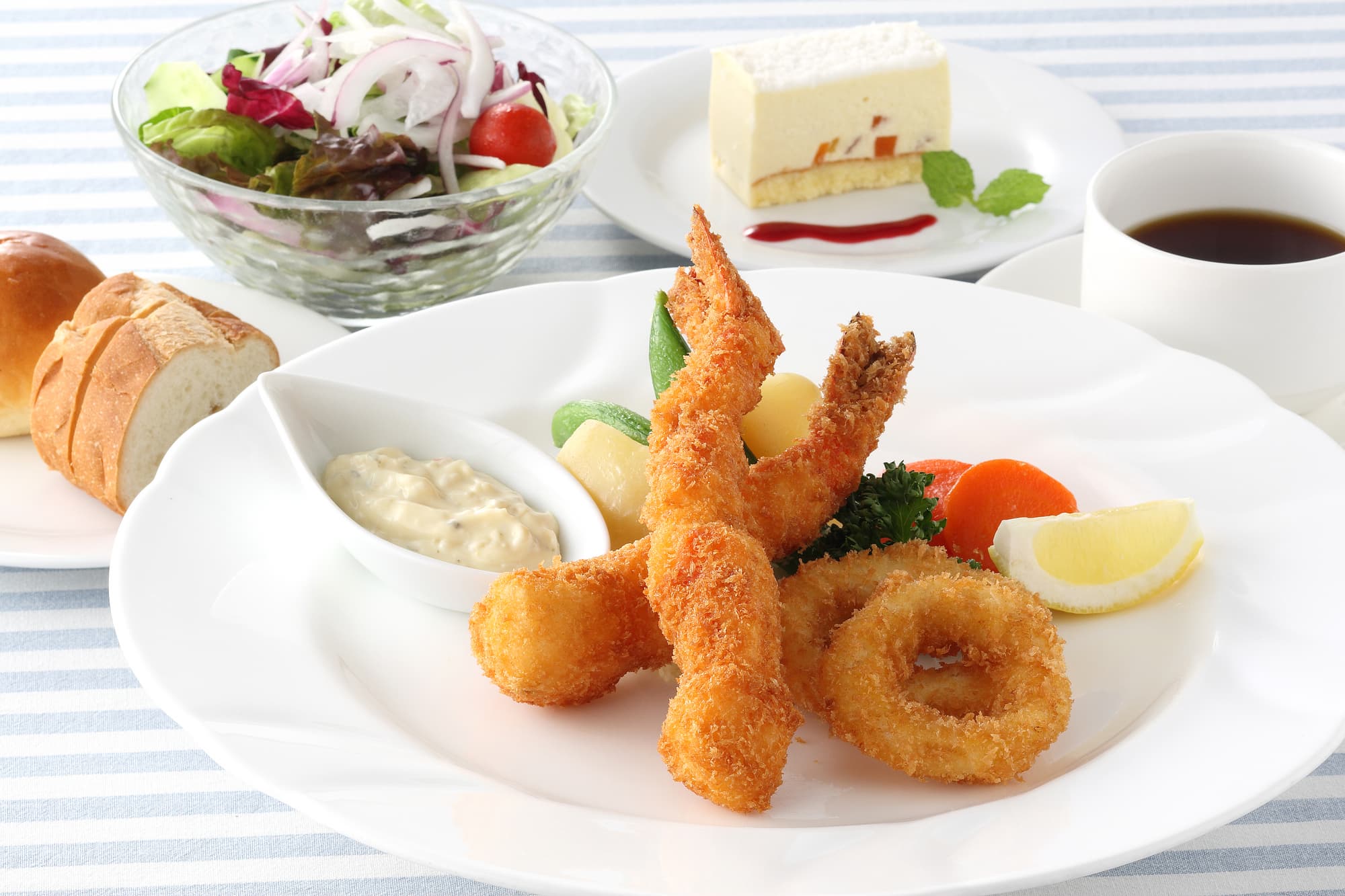 Tokyo Toranomon Tokyu REI Hotel, Restaurant