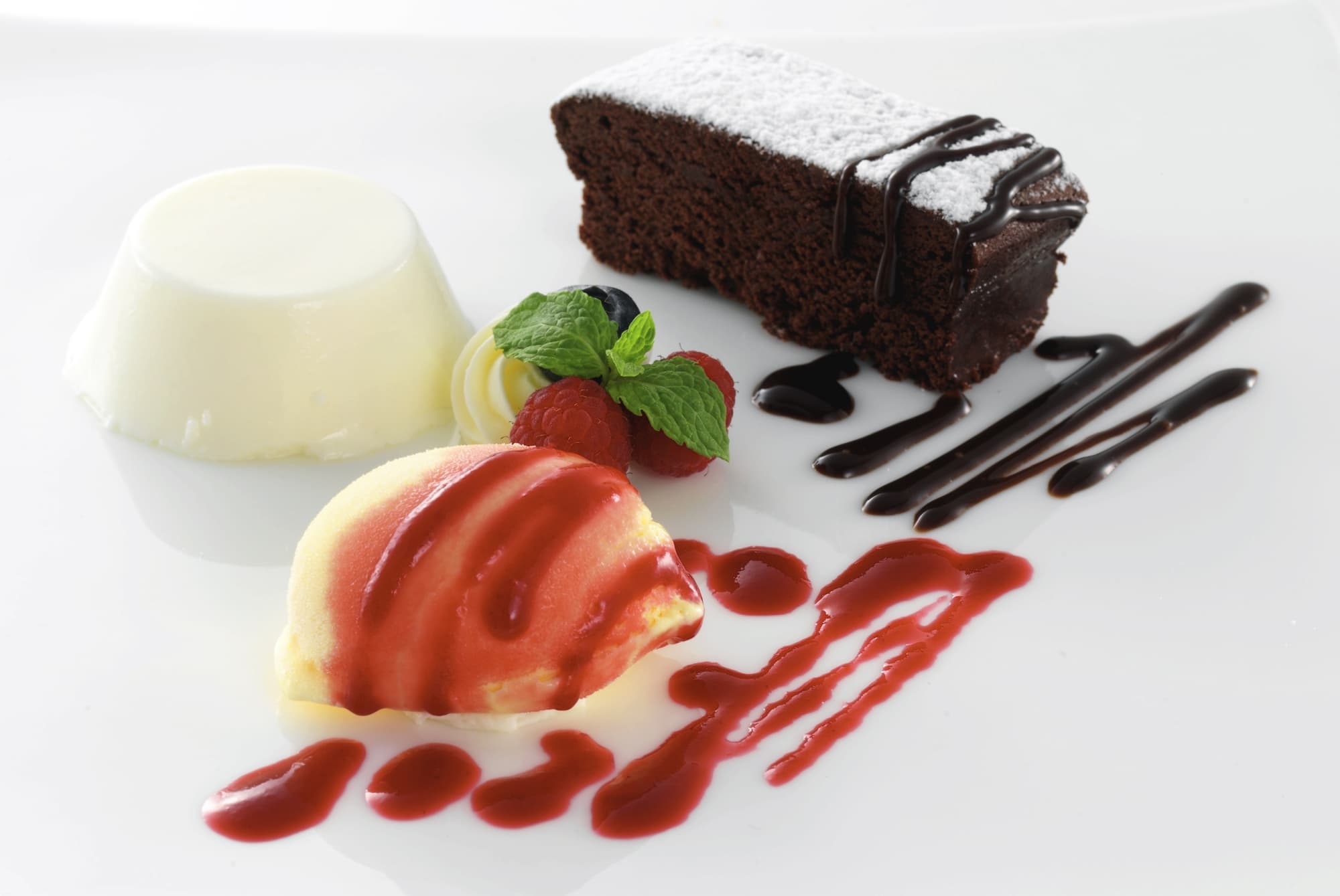 Tokyo Toranomon Tokyu REI Hotel, Restaurant