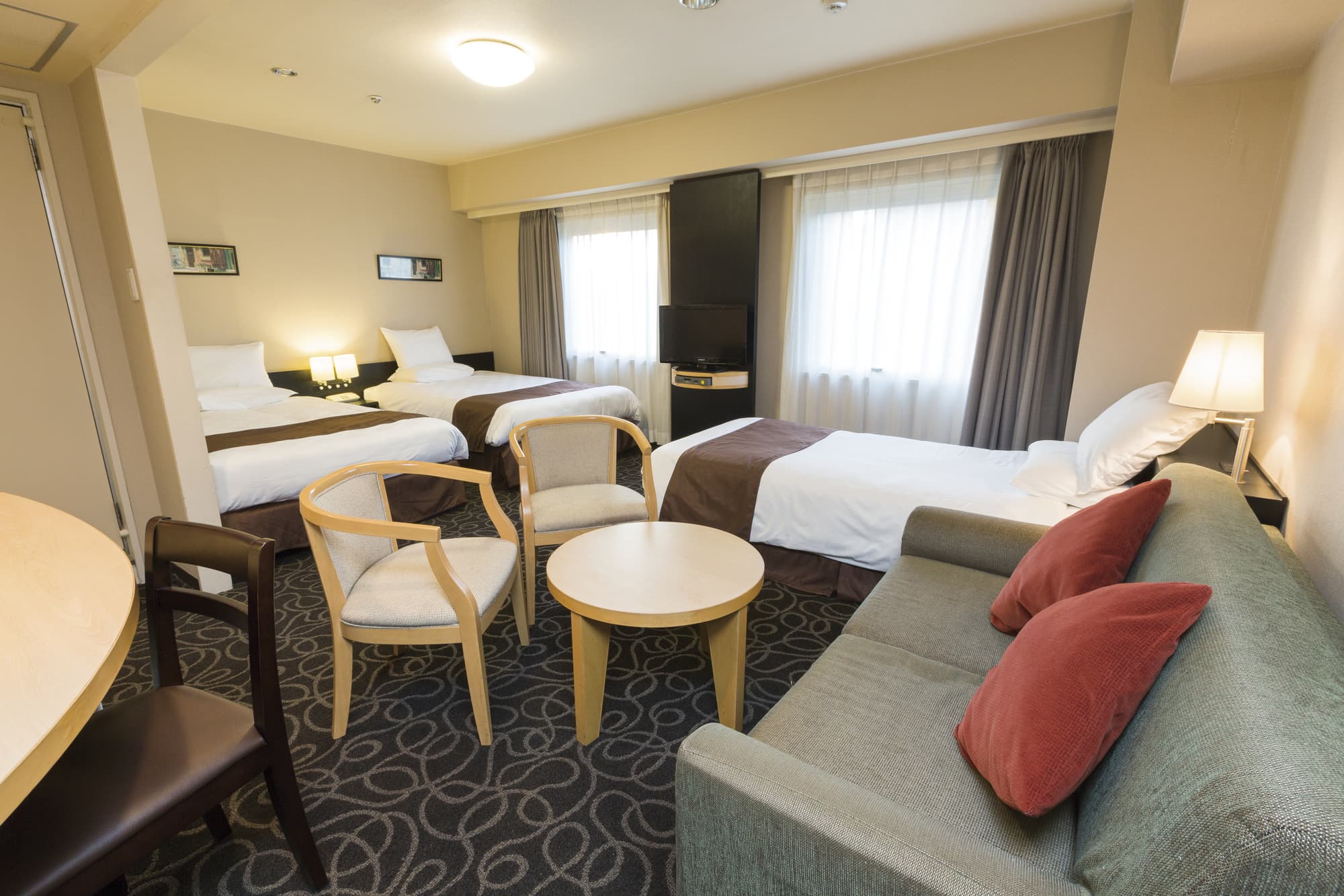 Tokyo Toranomon Tokyu REI Hotel, Room