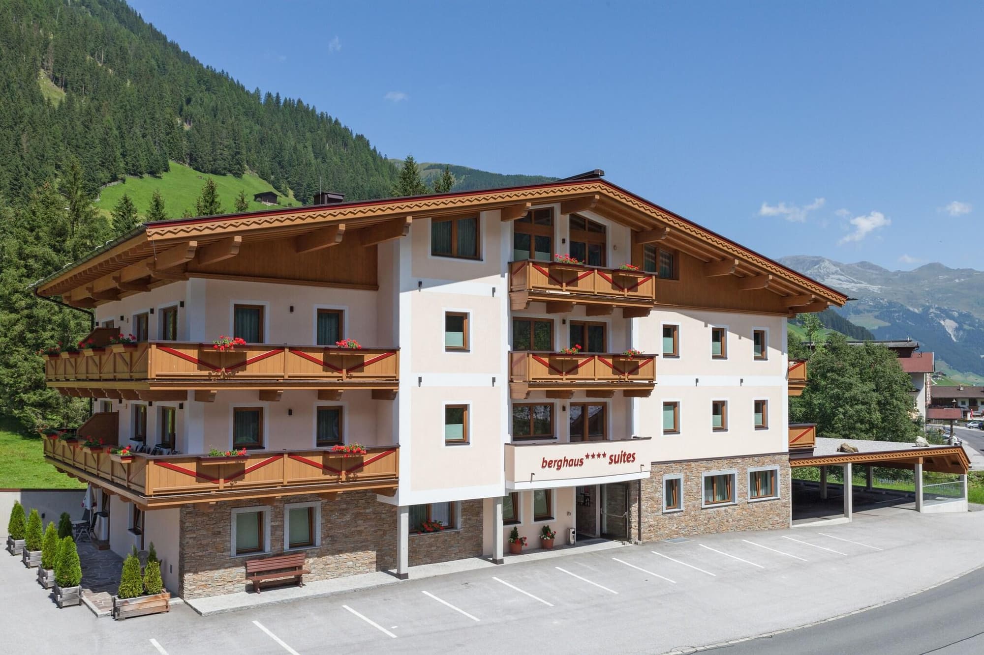 Alpinhotel Berghaus, General view