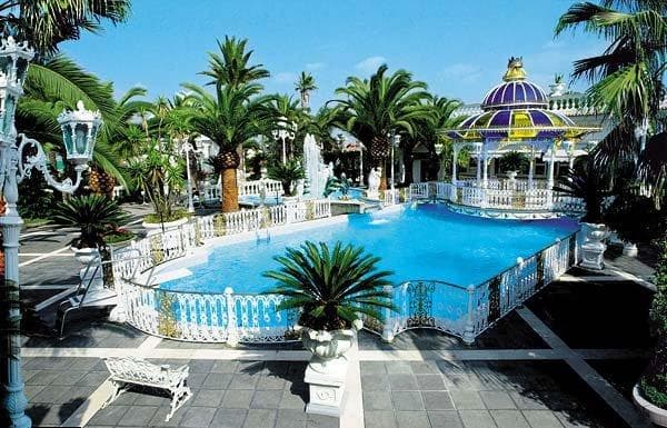 Grand Hotel La Sonrisa, General view