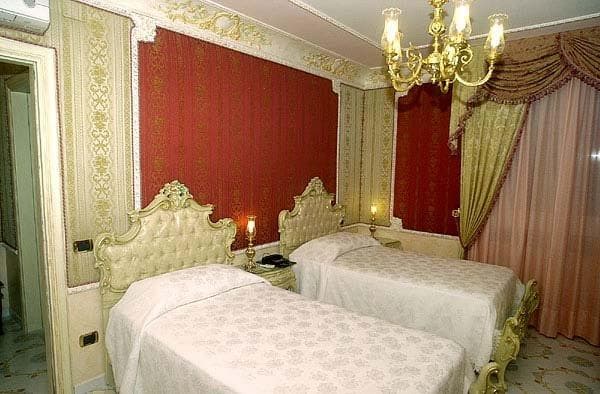 Grand Hotel La Sonrisa, General view