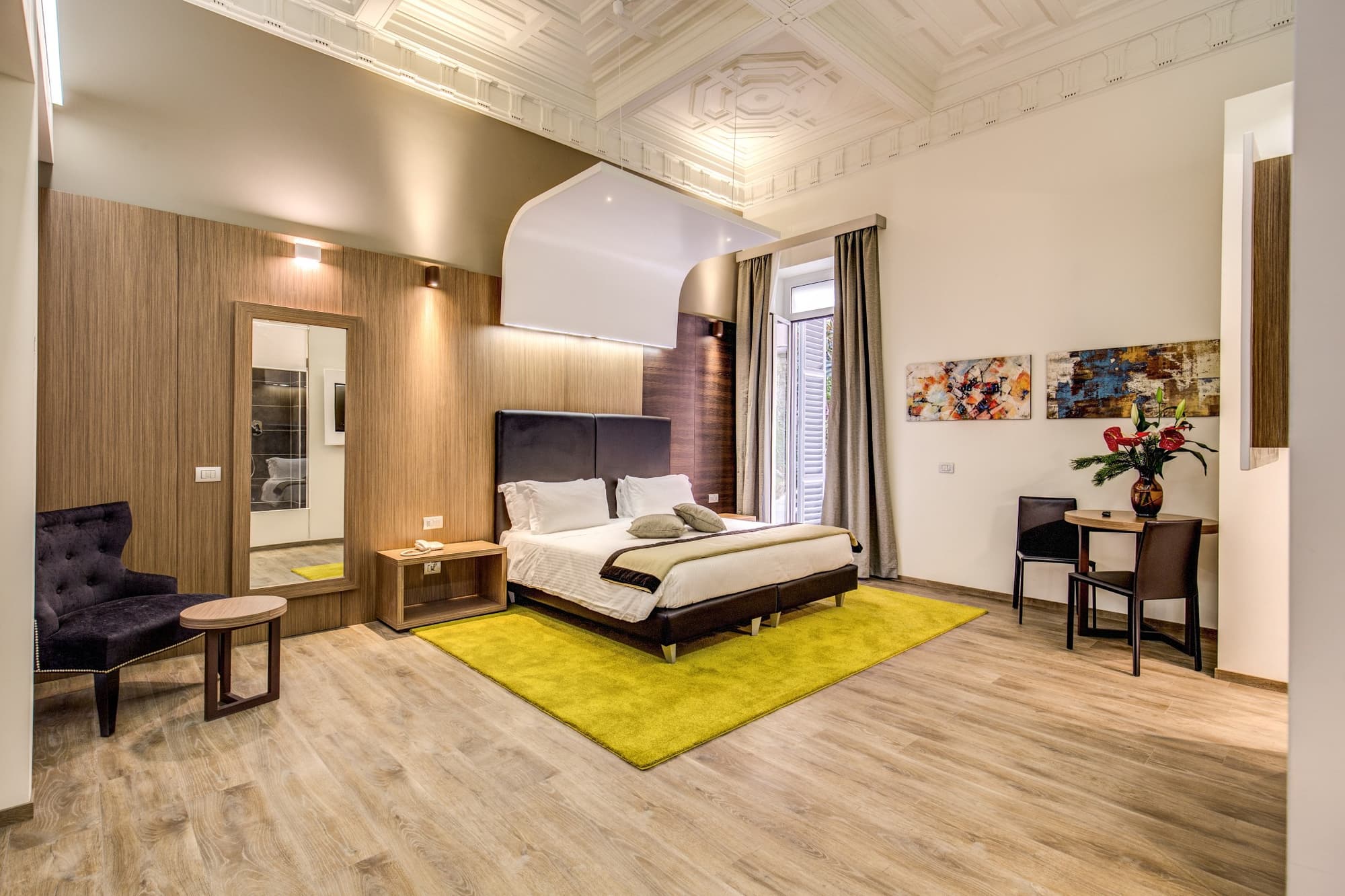 Trevi Collection, Room