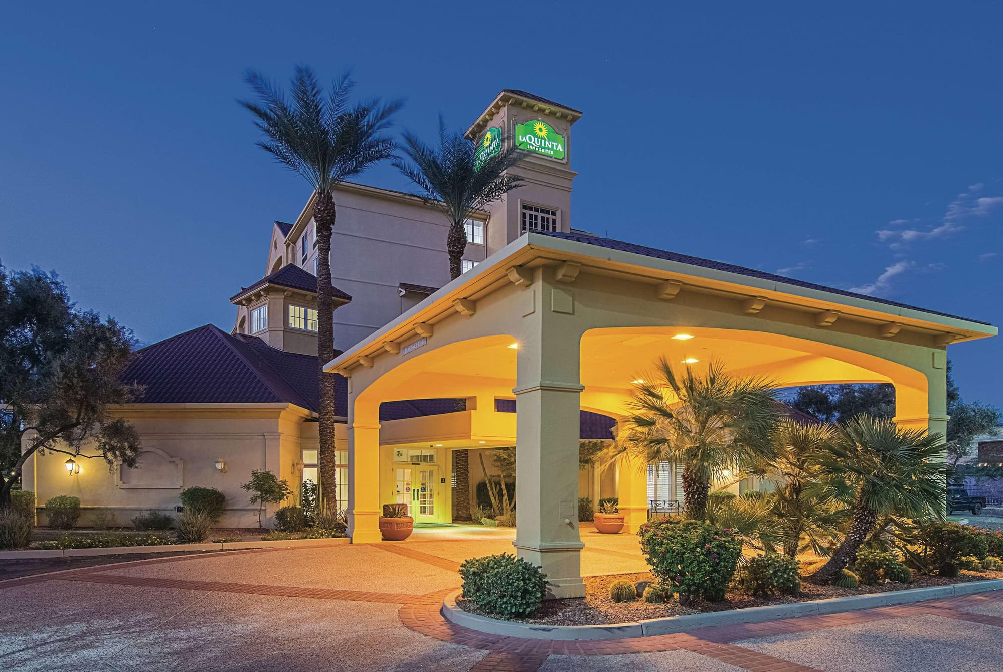 La Quinta Inn &Suites by Wyndham Phoenix Mesa West, General view