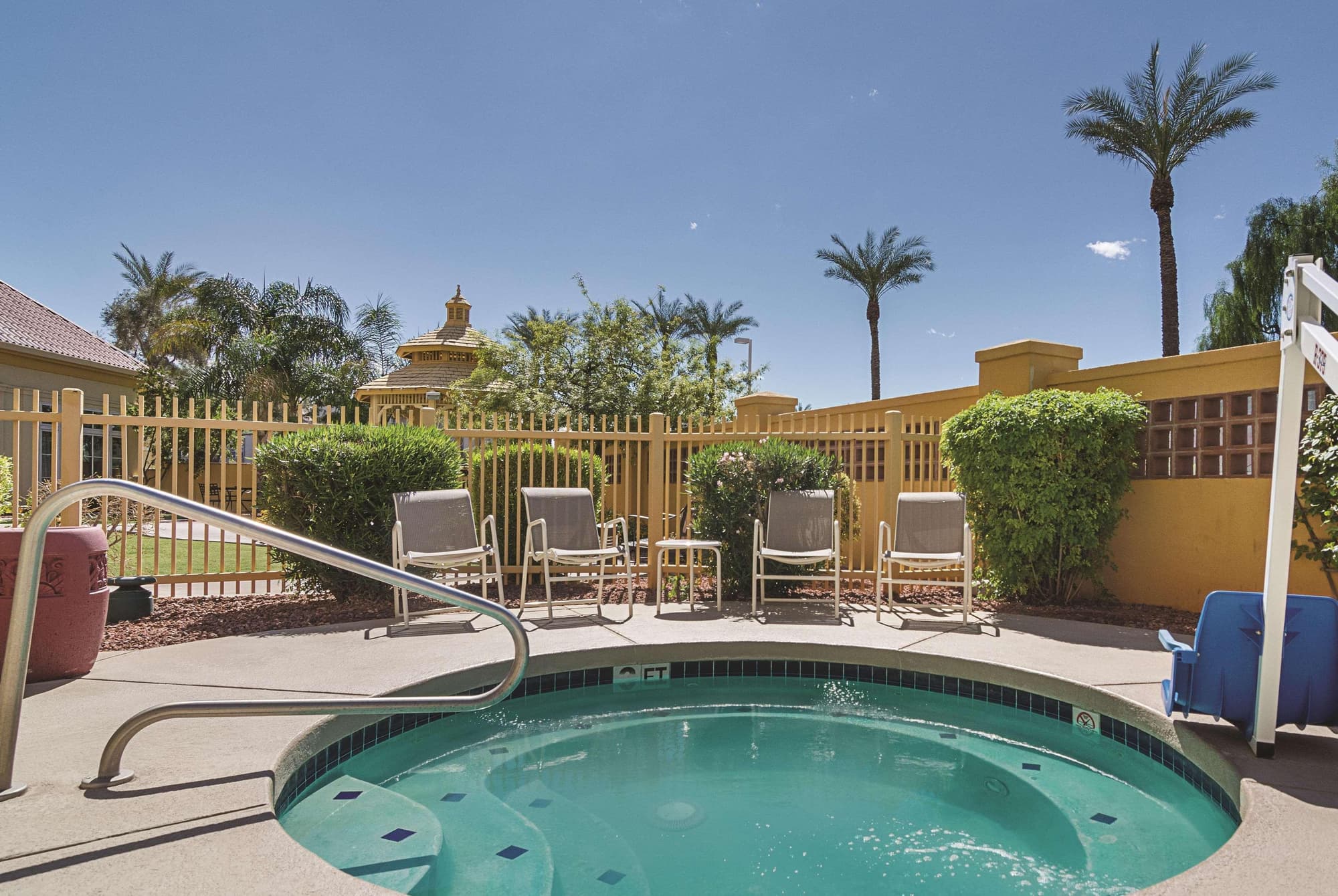 La Quinta Inn &Suites by Wyndham Phoenix Mesa West, Pool