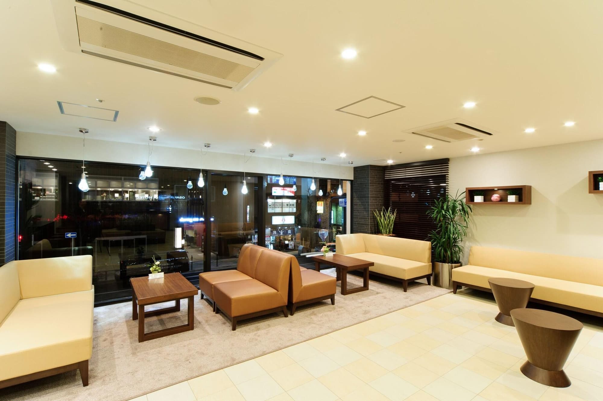 Osaka Fujiya, Lobby