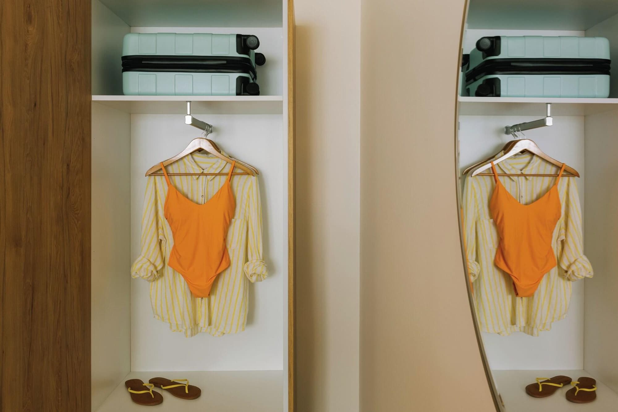 Kenmore Village Hotel, South Beach, Sports and Entertainment