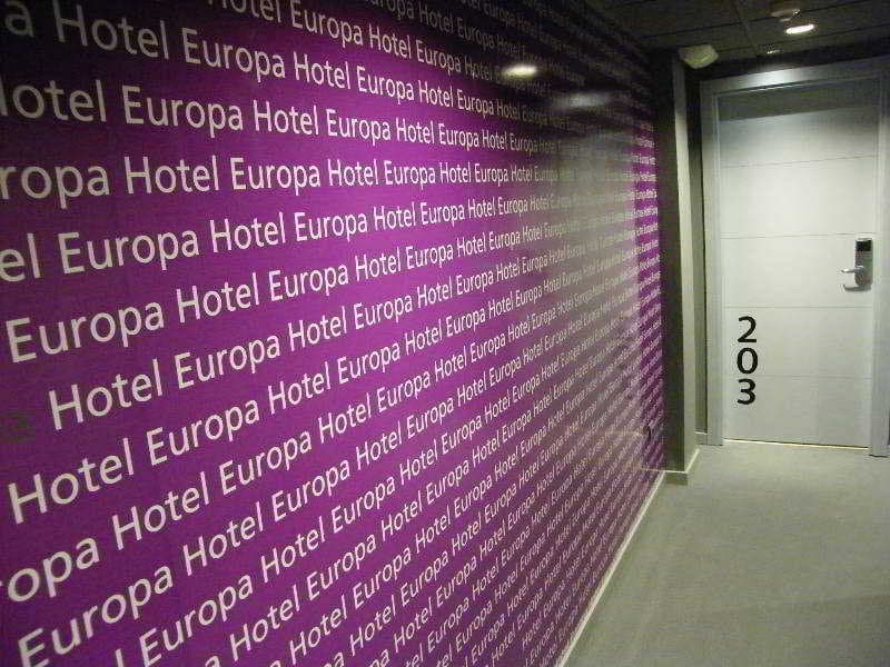 Europa Jaen, Lobby