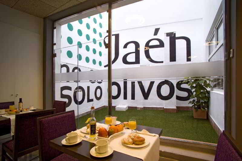 Europa Jaen, Restaurant