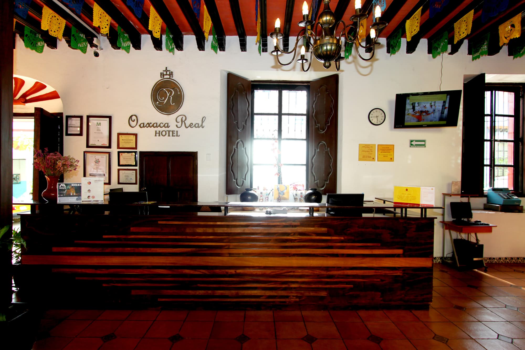 Oaxaca Real, Lobby