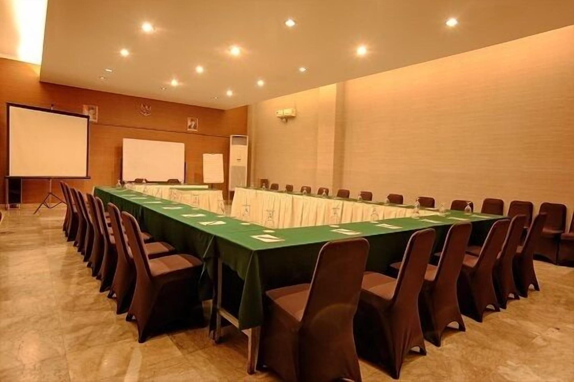 Bali World, Conferences