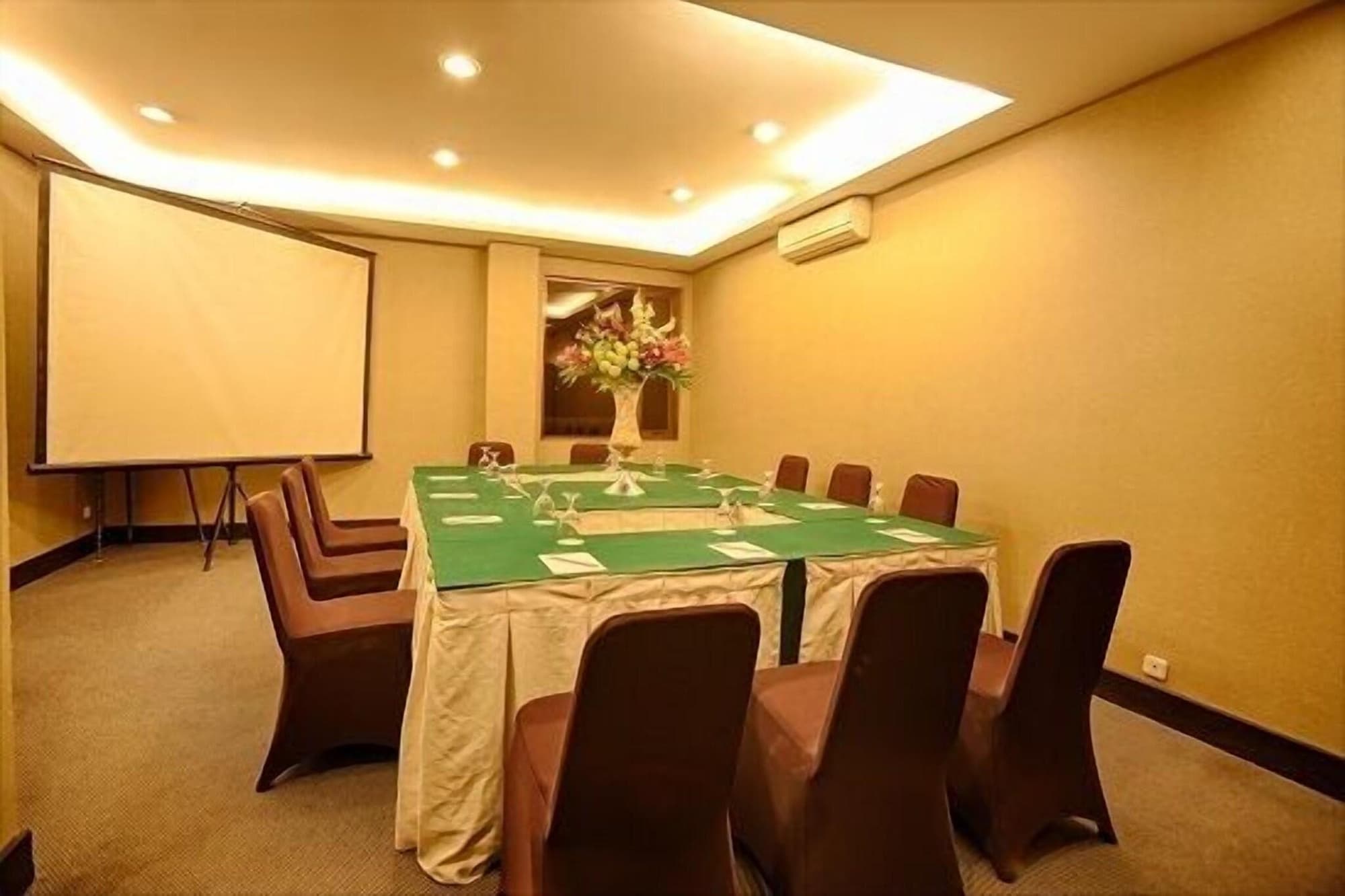 Bali World, Conferences