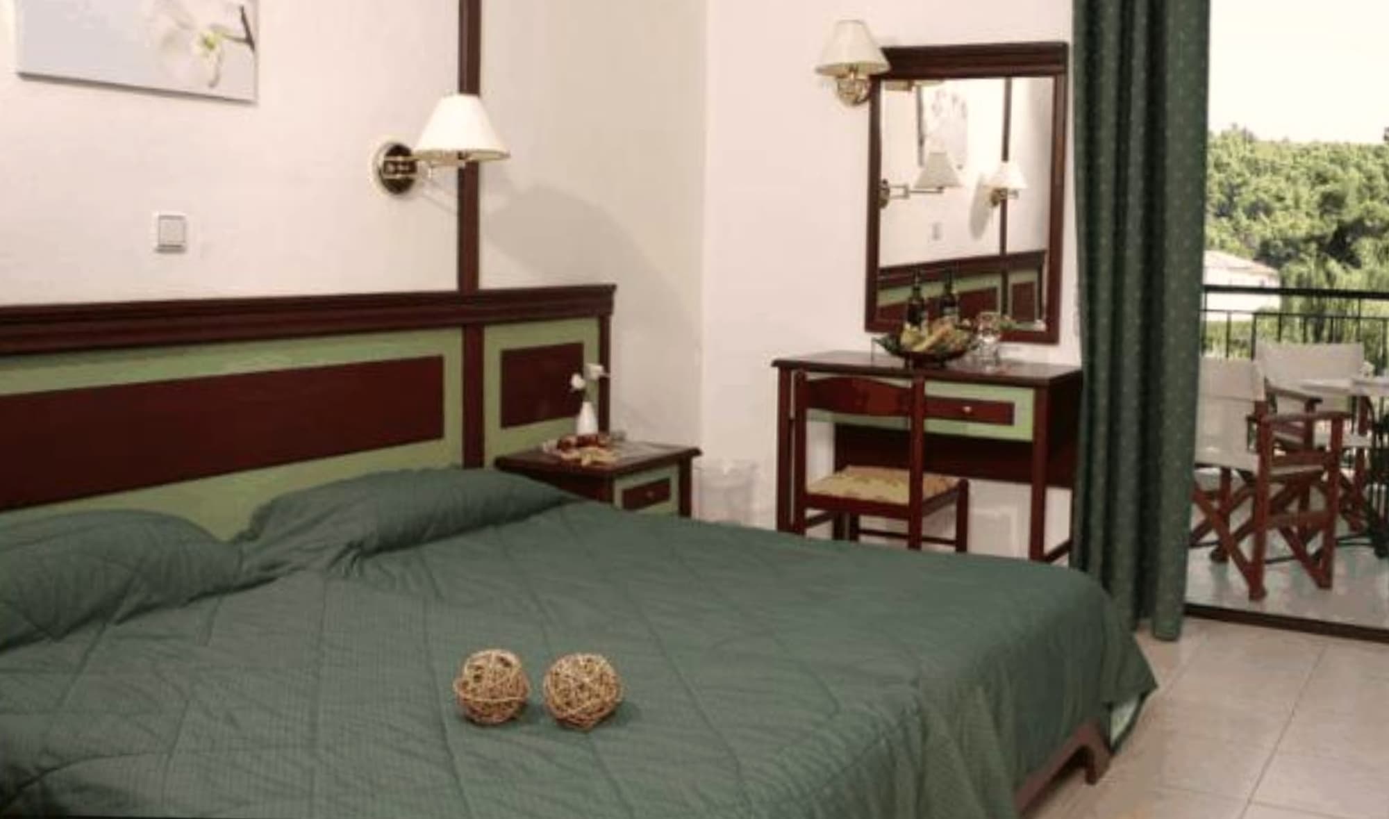 Chrousso Village, Room