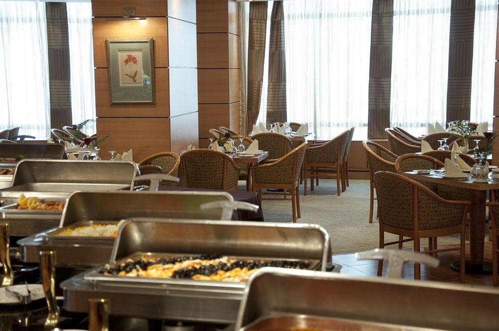 Hotel Prestige, General view