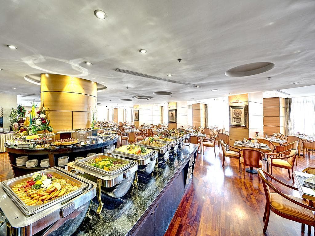 Hotel Prestige, General view