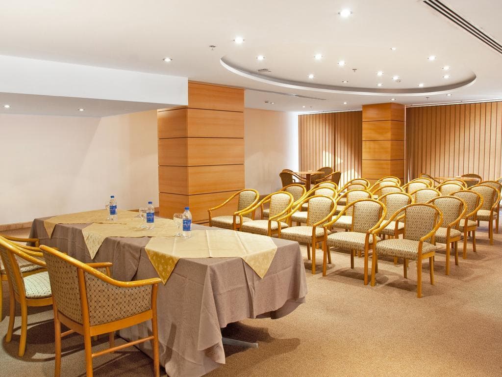 Hotel Prestige, Room