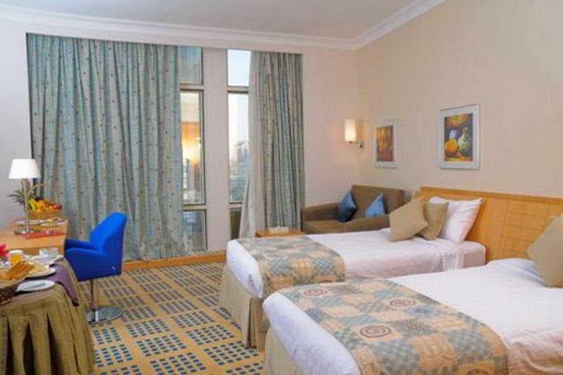 Hotel Prestige, Room