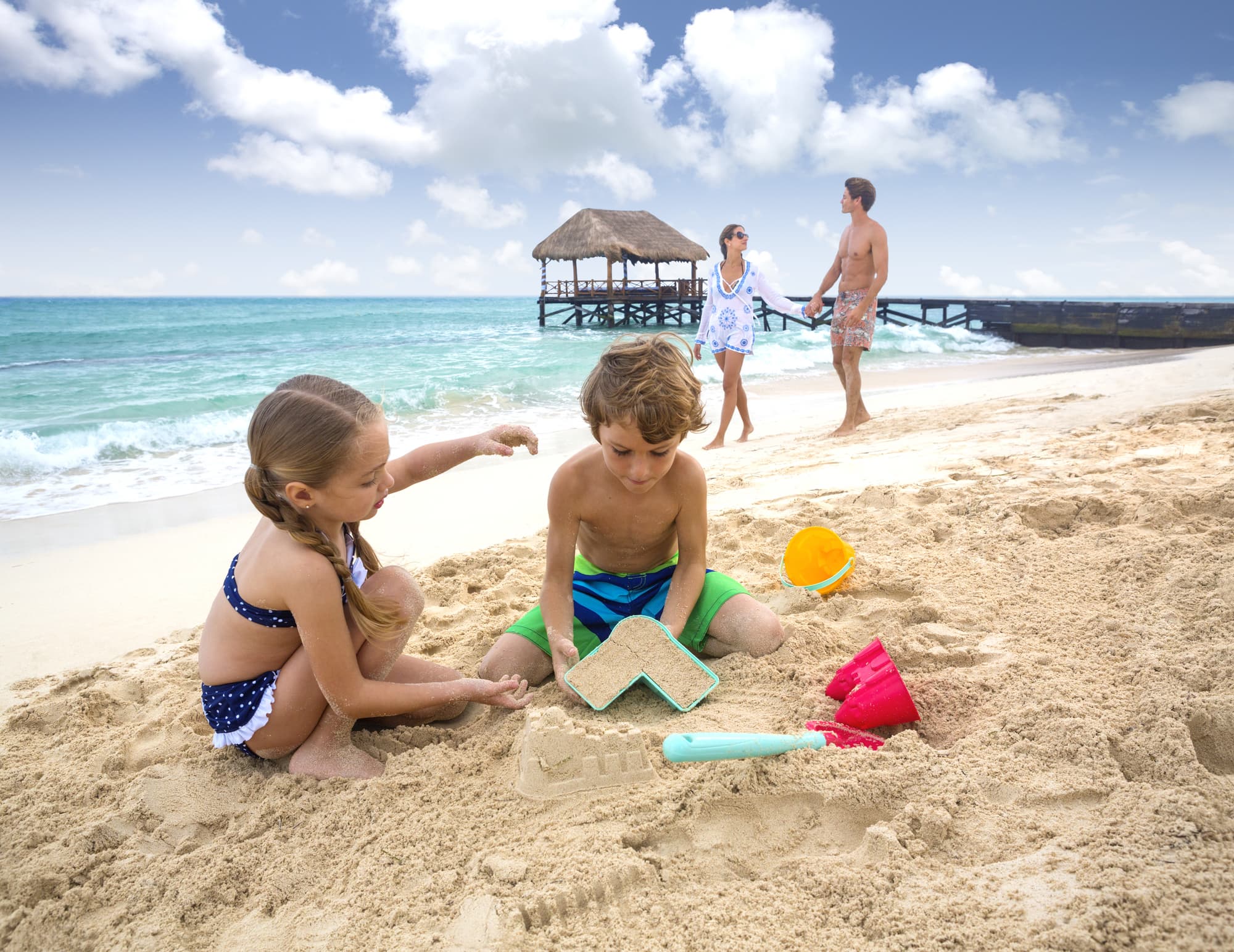 The Fives Beach Hotel & Residences, Beach