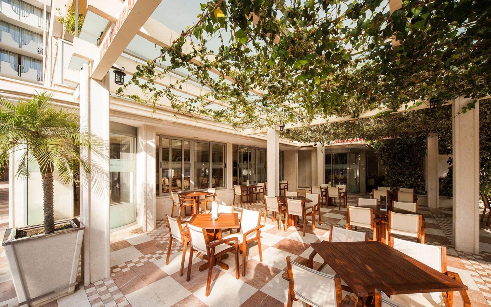 Mediteran Wellness & Spa, Congress center, Terrace