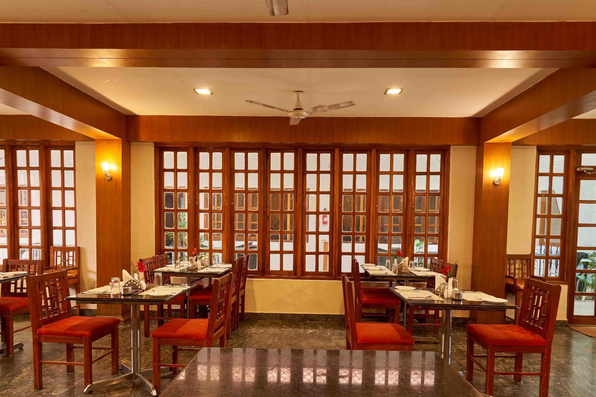 Mamallaa Heritage, Restaurant