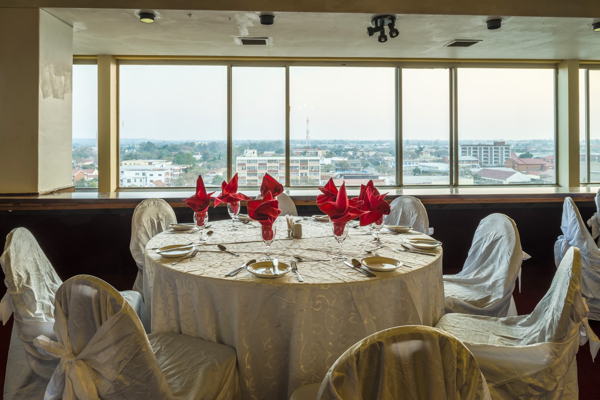 Bulawayo Rainbow, Terrace
