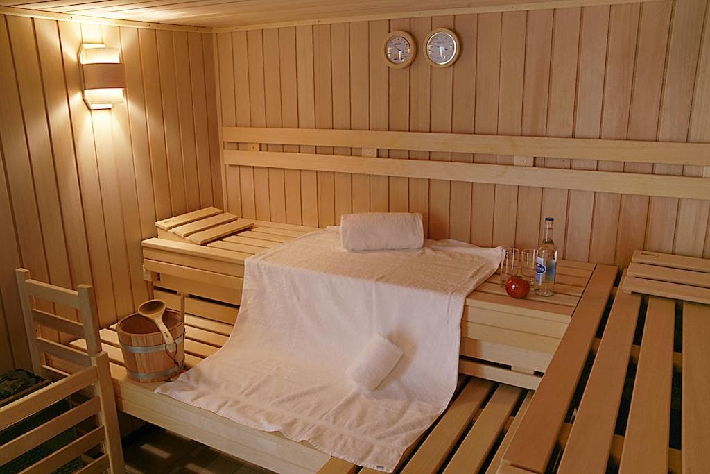 H+ Hotel Zurich, General view