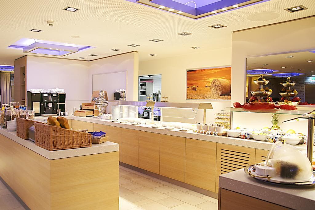 H+ Hotel Zurich, General view