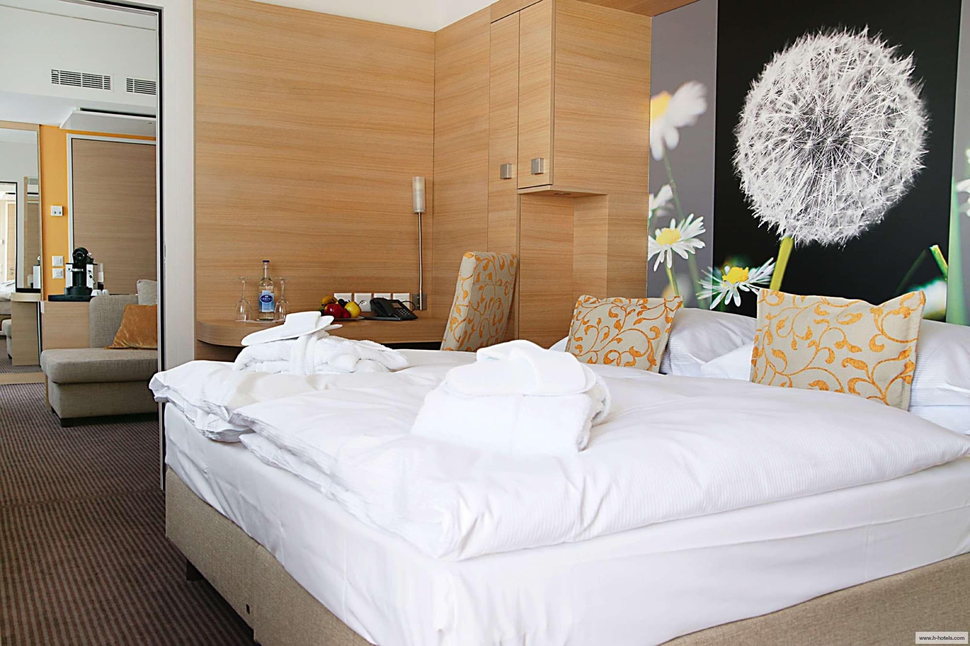 H+ Hotel Zurich, Room