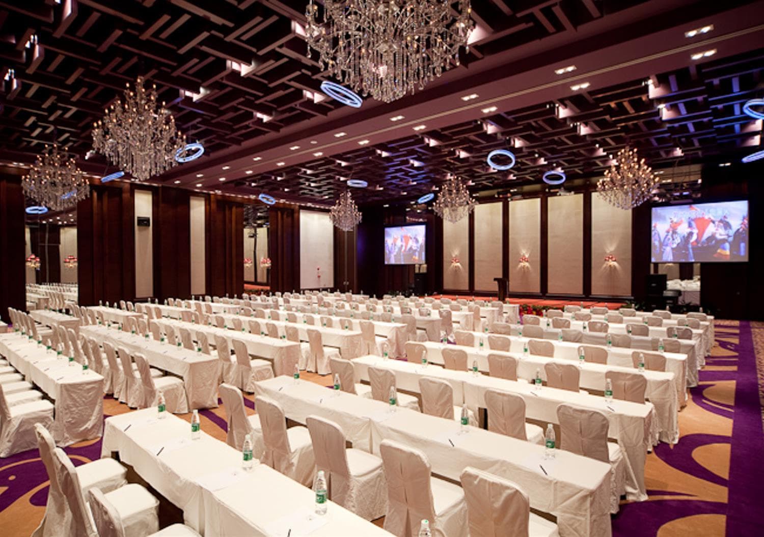 Guangzhou Carat Hotel, Conferences