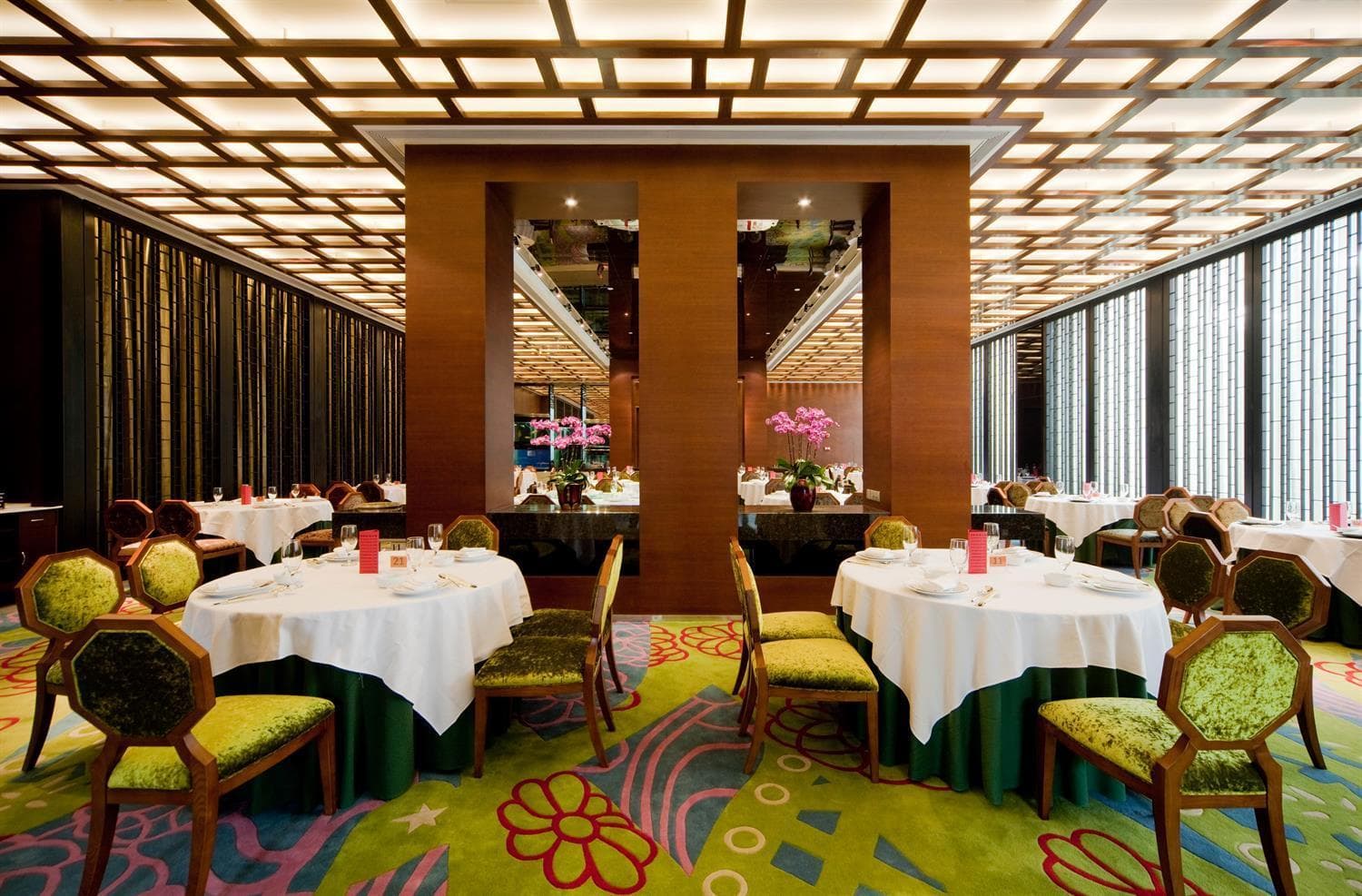 Guangzhou Carat Hotel, Restaurant