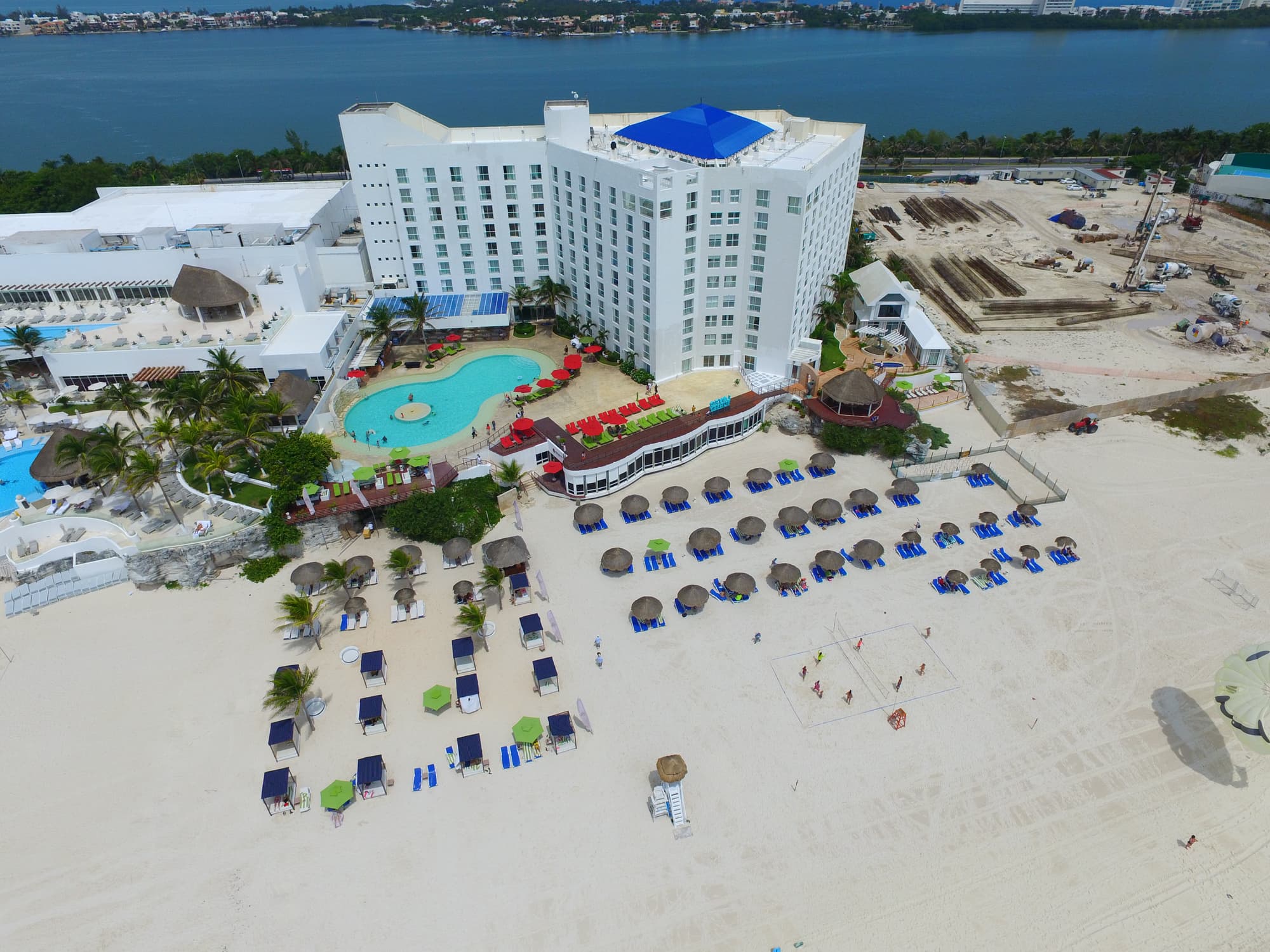 Sunset Royal Beach Resort, General view