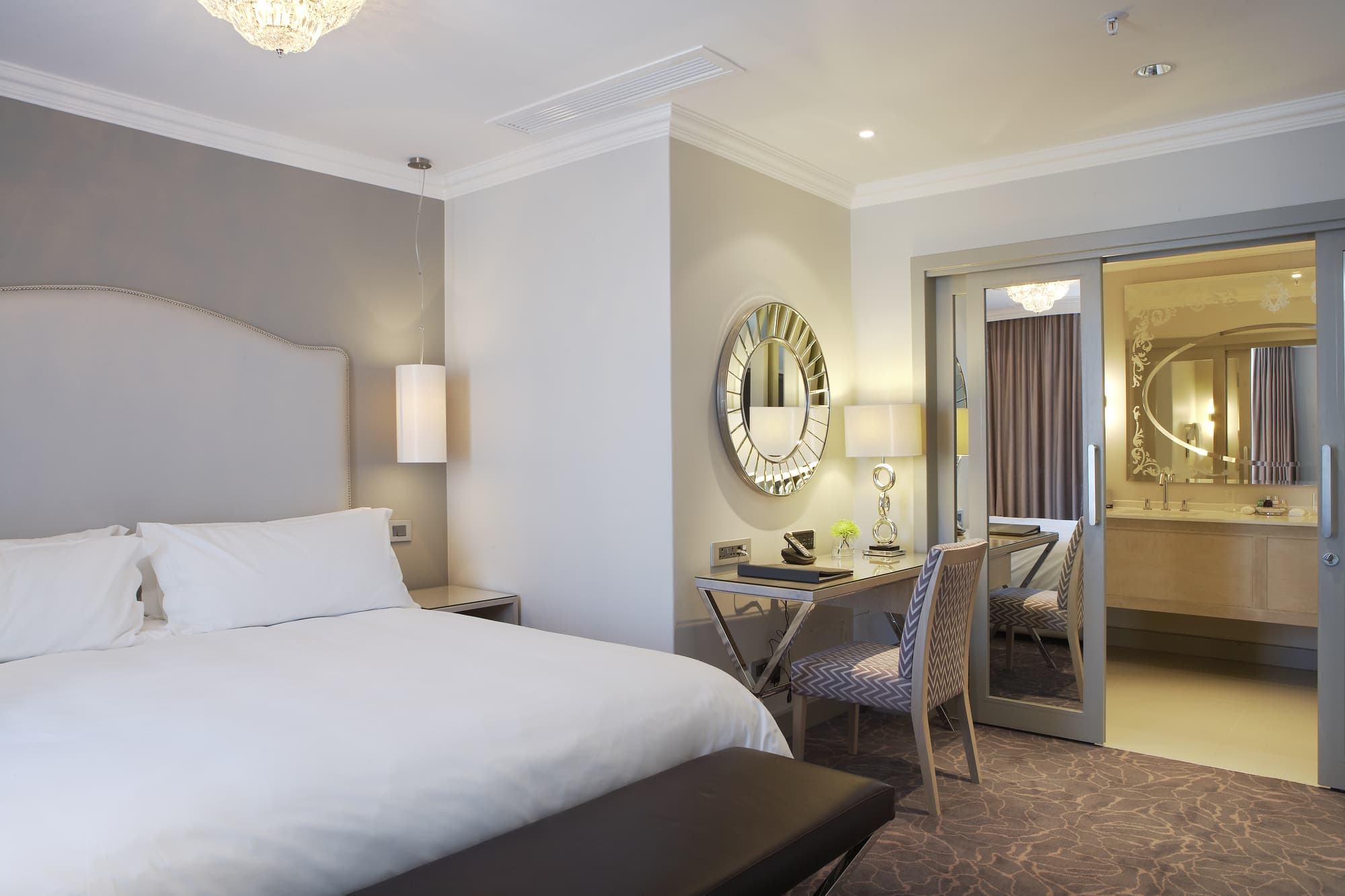 Queen Victoria Hotel by Newmark, Room