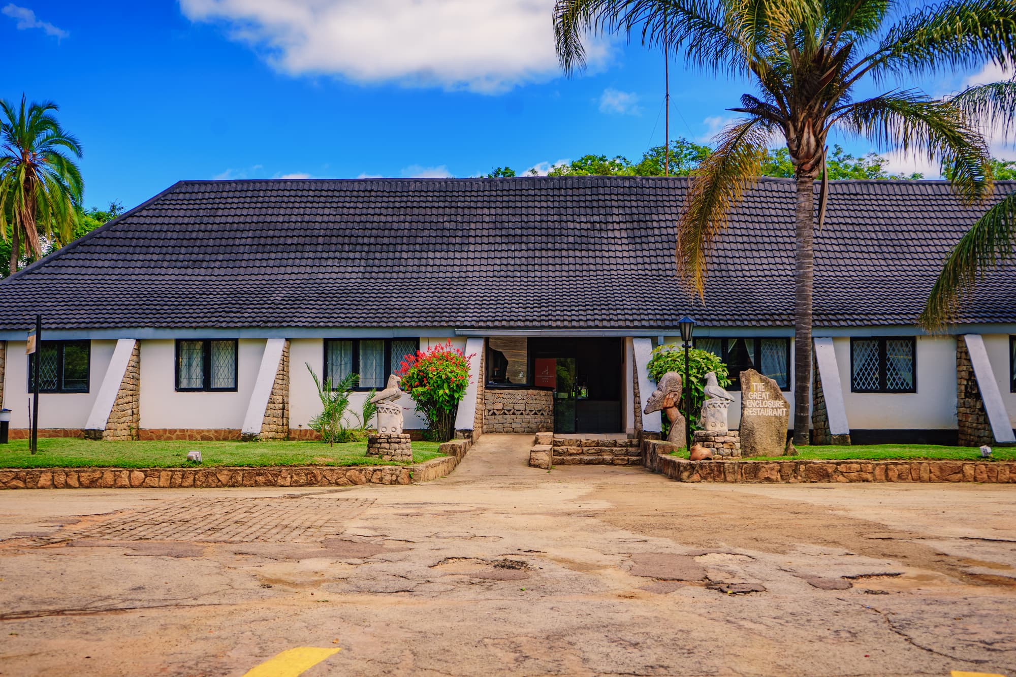 Great Zimbabwe, Restaurant