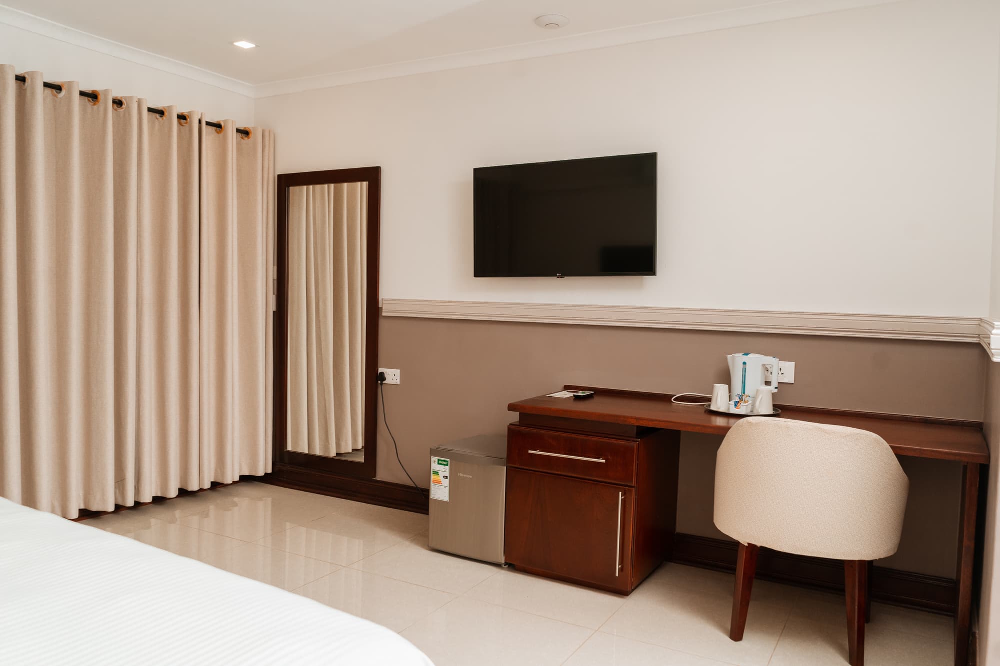 Great Zimbabwe, Room